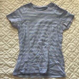 LILAC SWIFTLY TOP SIZE 4-6